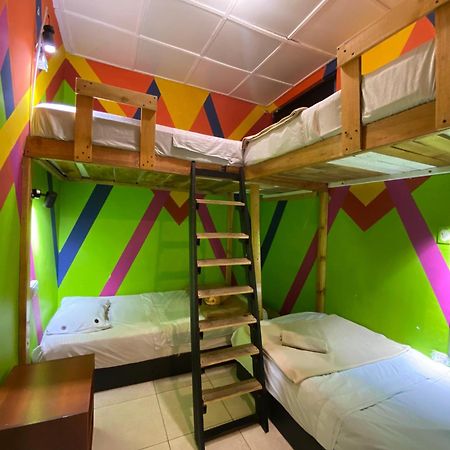 Lienzo Hostel And Mural Art Museum Popayan Kültér fotó